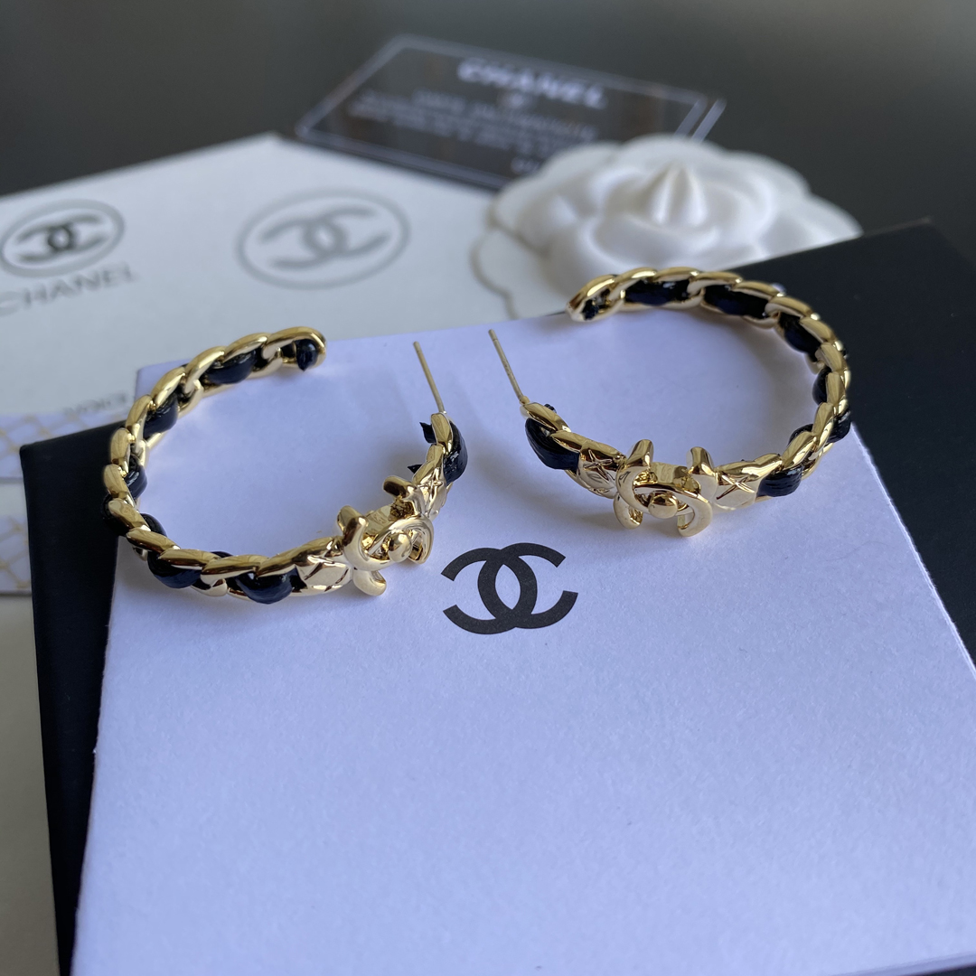 A119 Chanel earring 106187