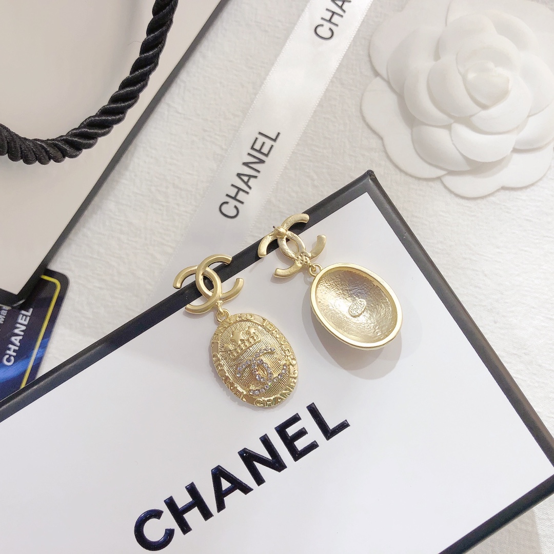 A574   Chanel earring 106247