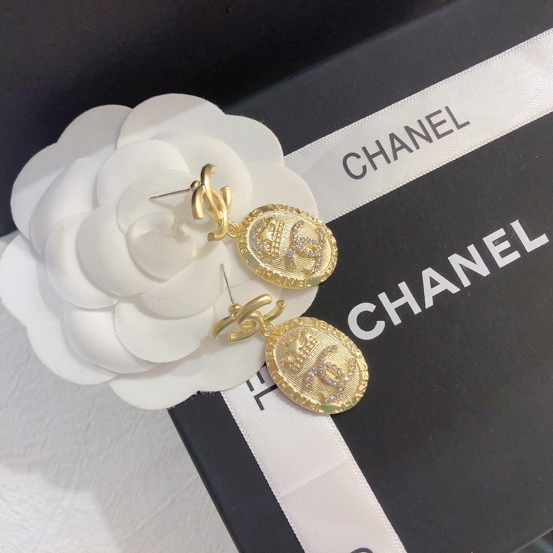 A574   Chanel earring 106247