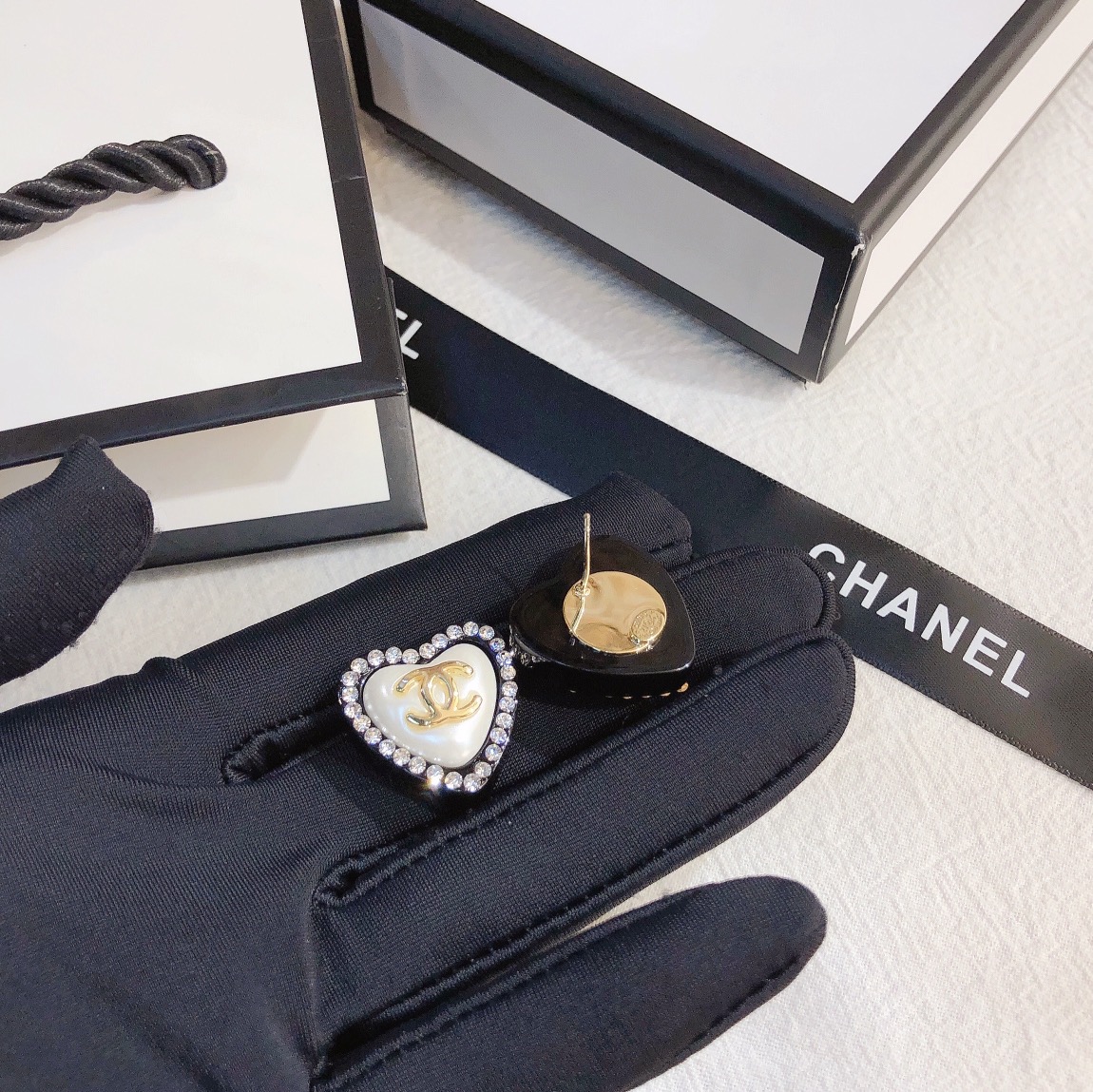 A577   Chanel earring 106253