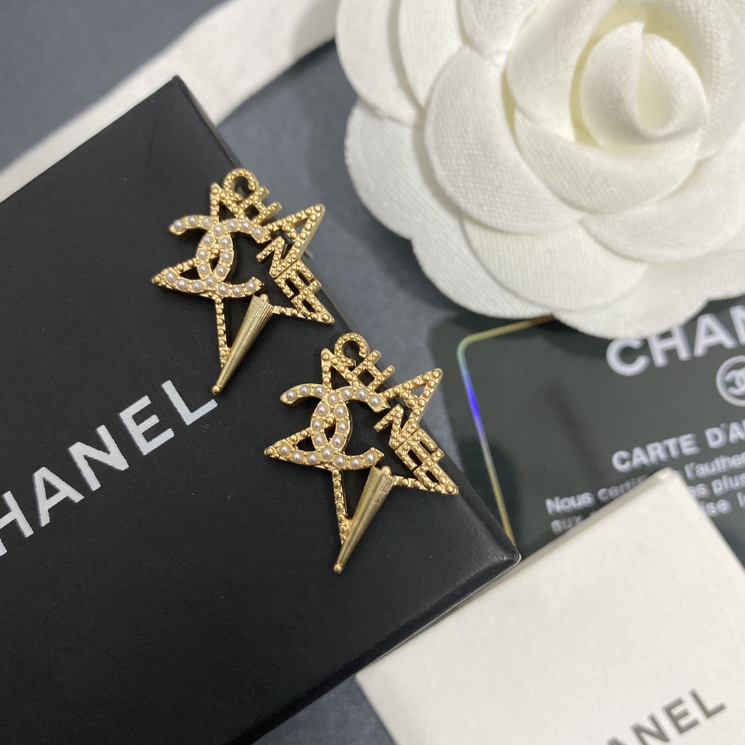 Chanel earring 106274