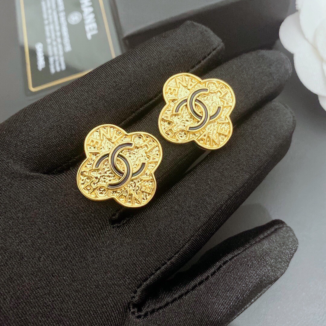 Chanel earring 106276