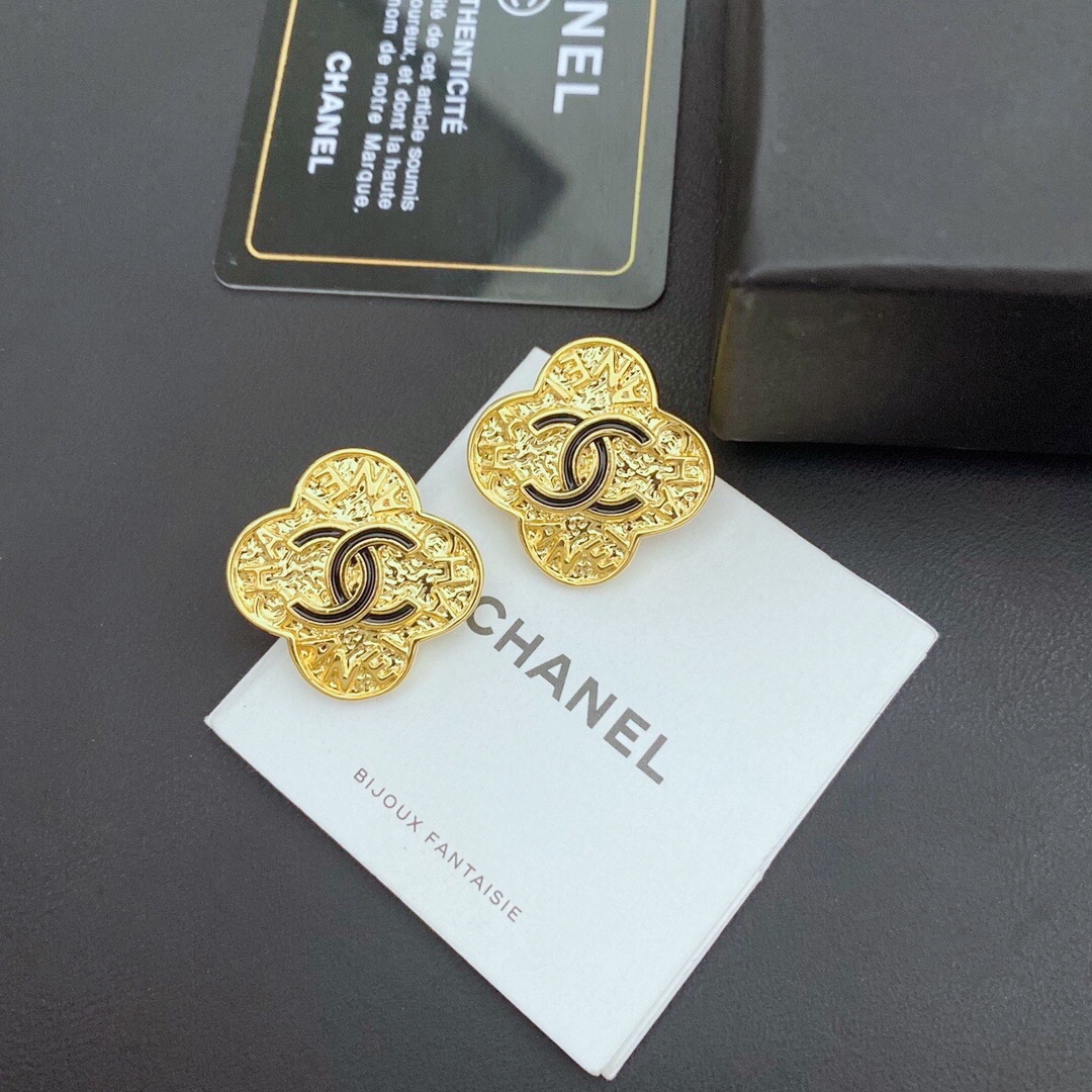 Chanel earring 106276