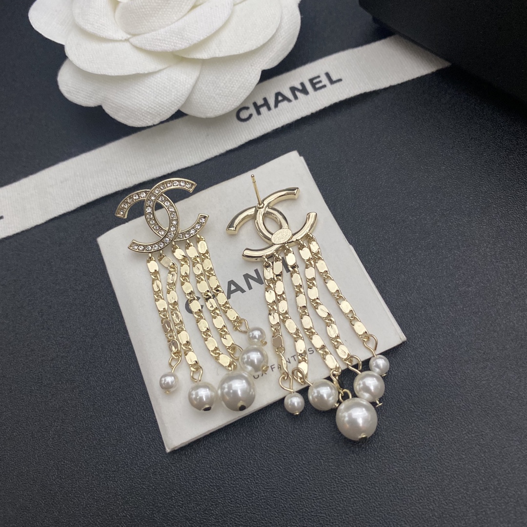 A508 Chanel earring 106357