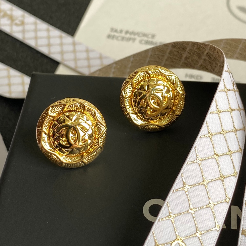 A517 Chanel earring 106443