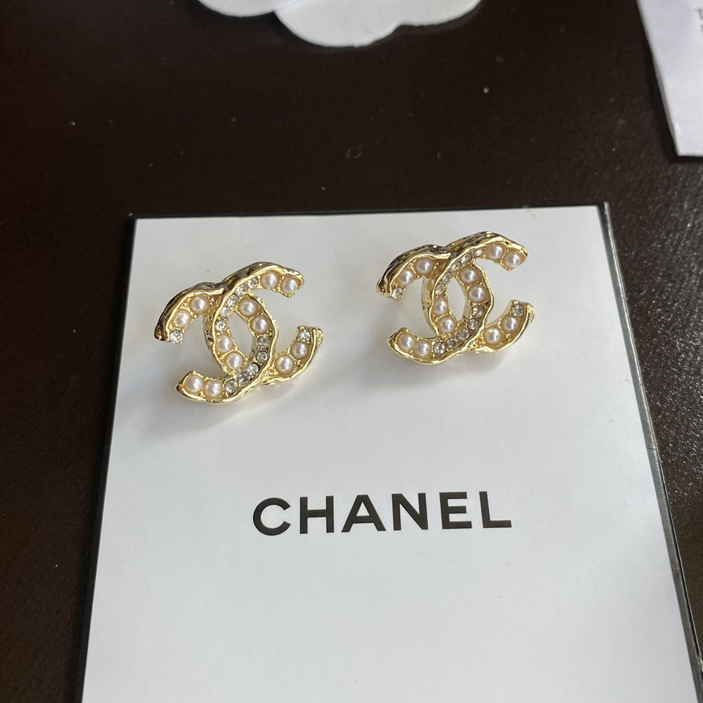 A368 Chanel earring 107916