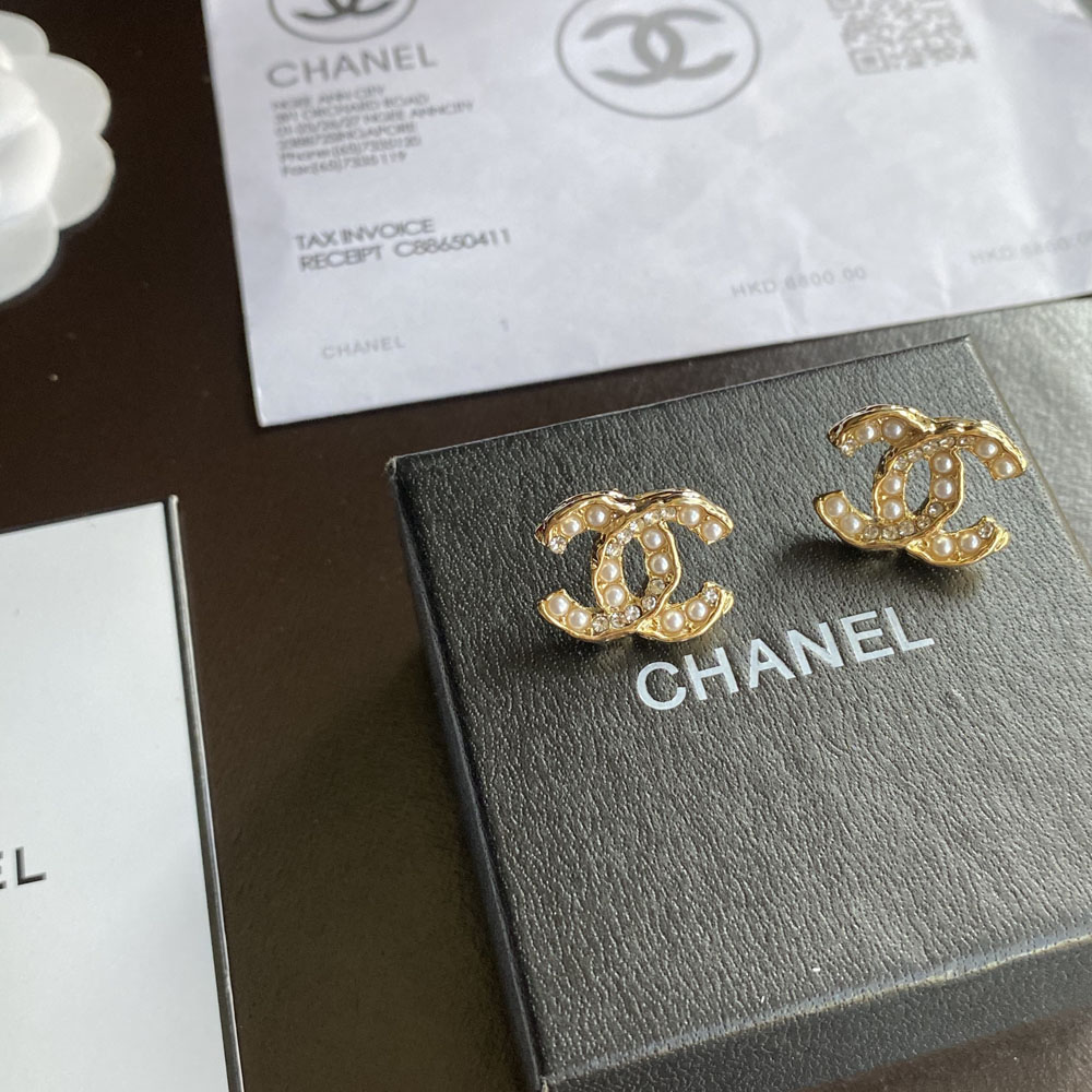 A368 Chanel earring 107916