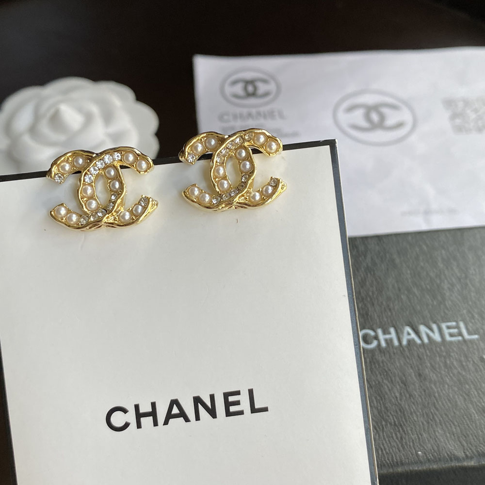 A368 Chanel earring 107916