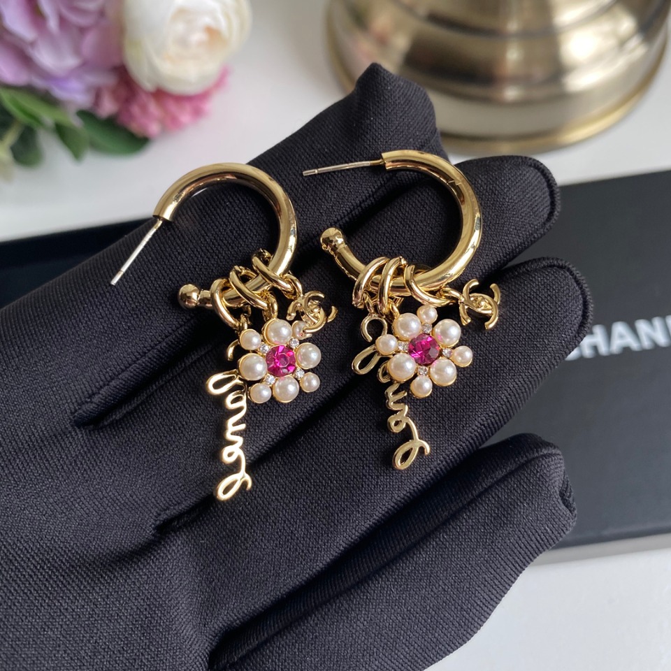 A352 Chanel earring 106531