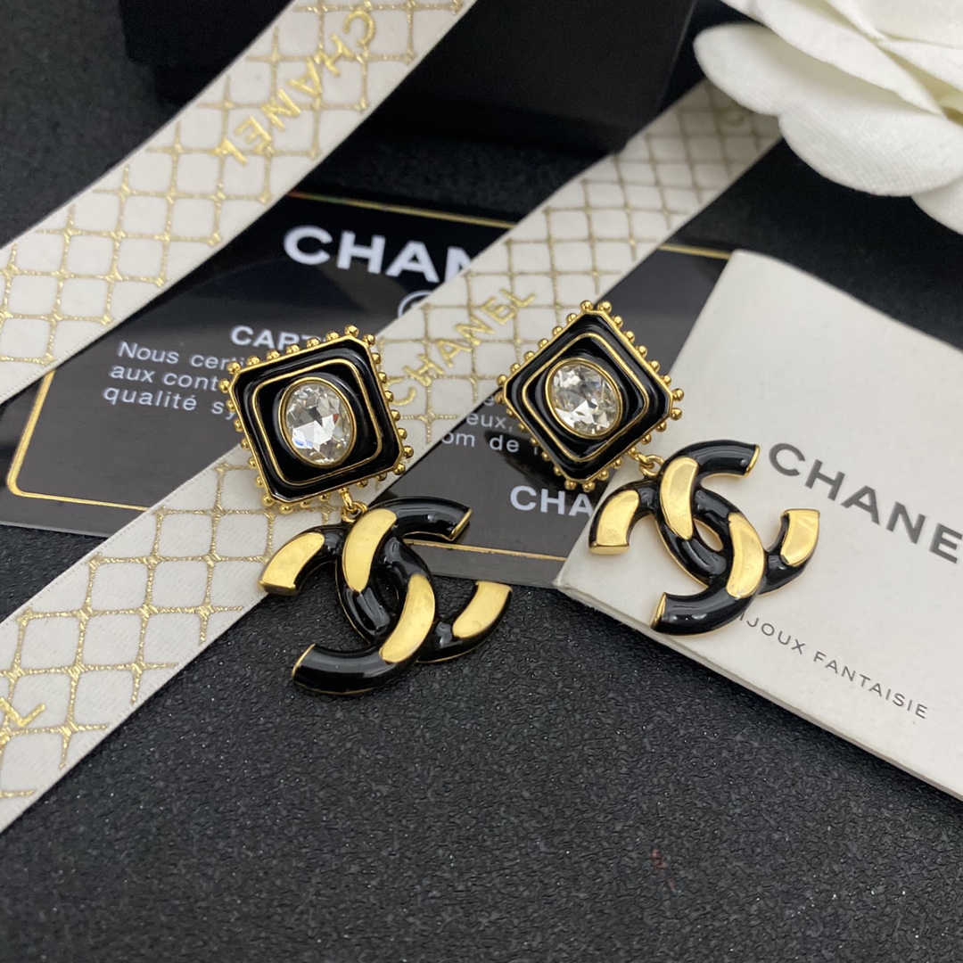 A456 Chanel earring 106595