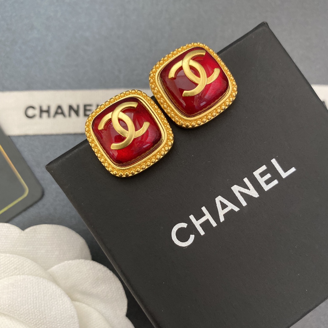 A435 Chanel earring 103218