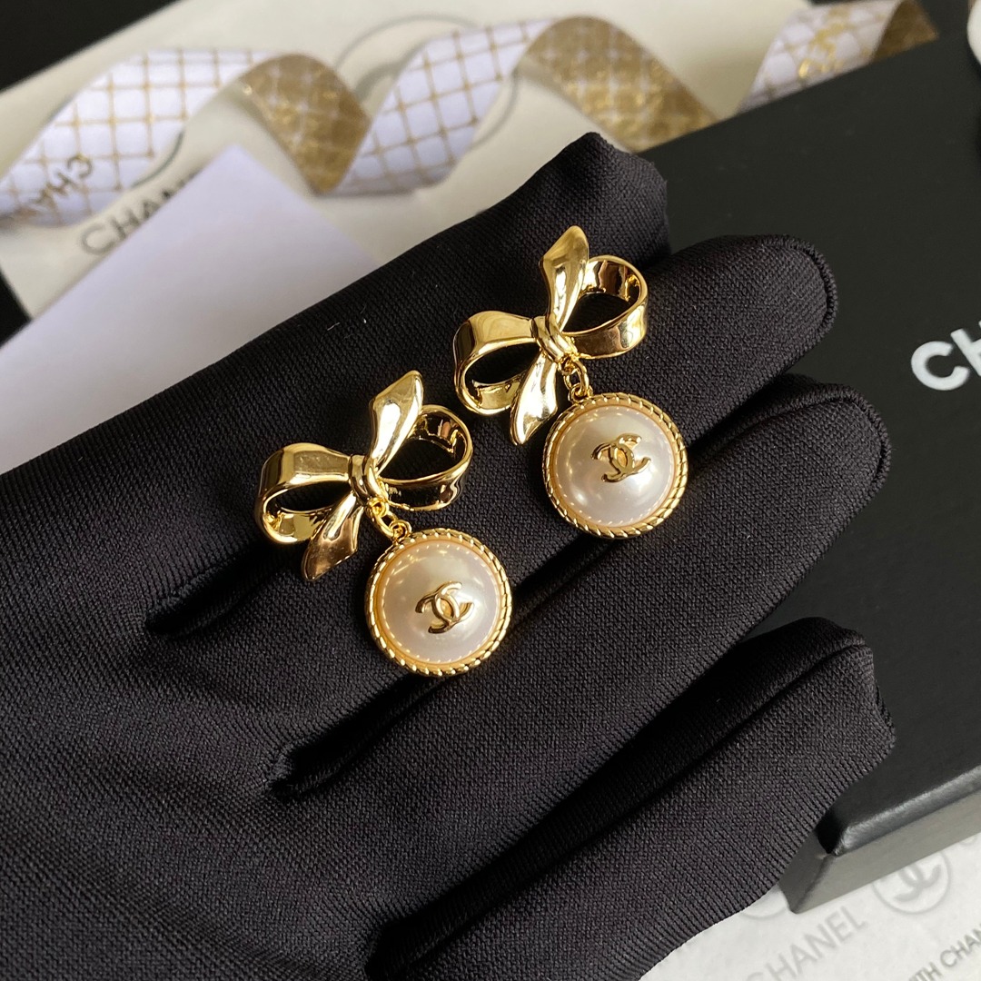 A663 Chanel earring 106608