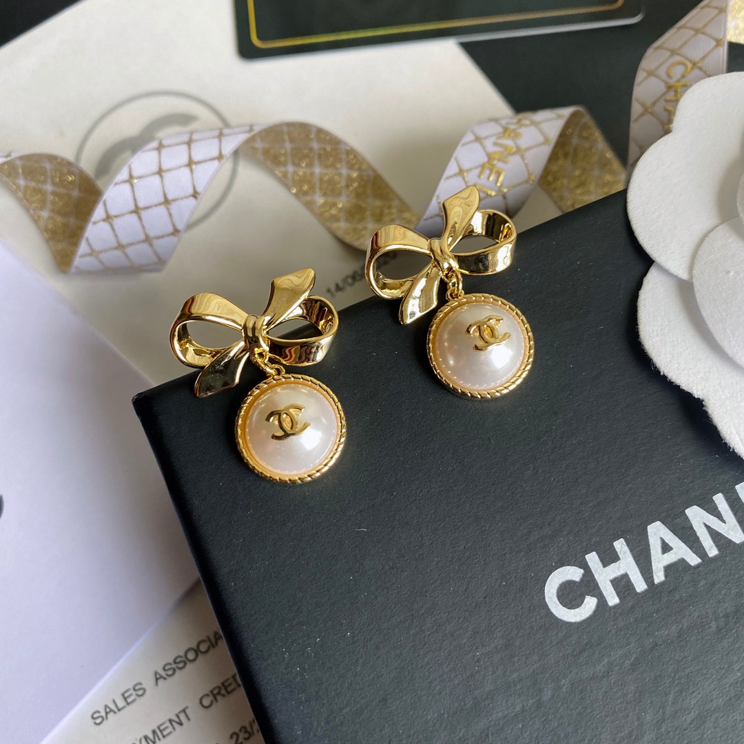 A663 Chanel earring 106608