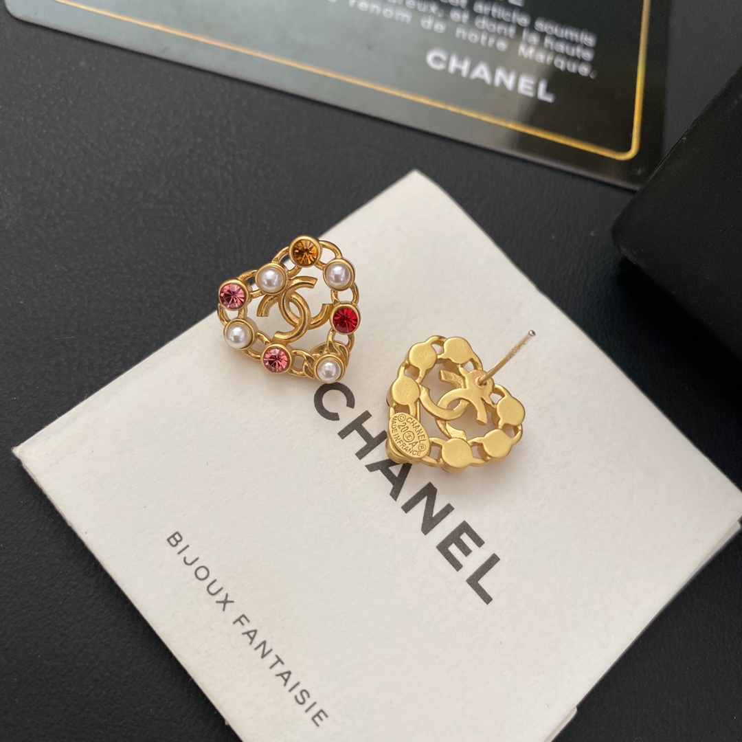 A530 Chanel earring 106654