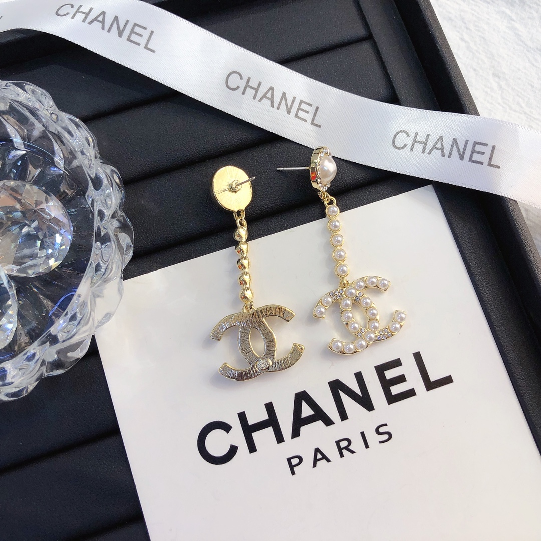 A450    Chanel earring 106801