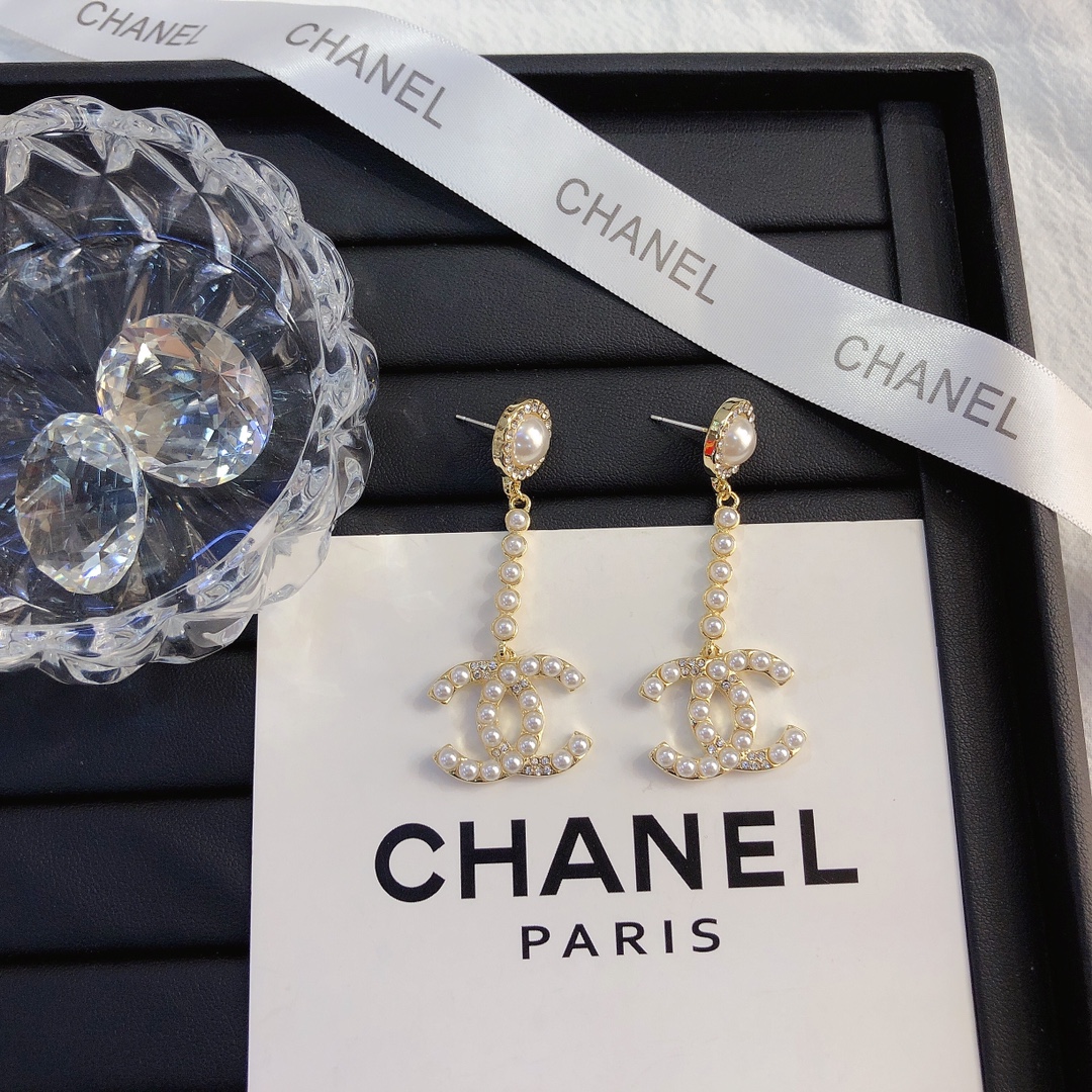 A450    Chanel earring 106801