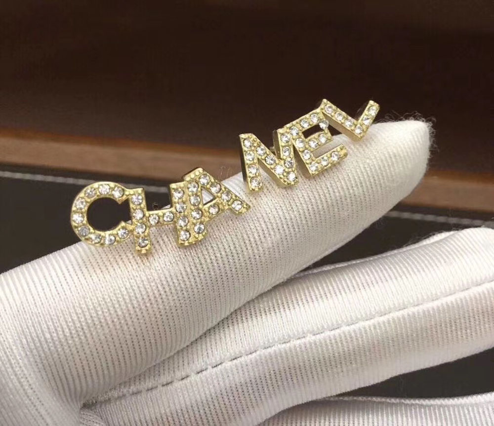 A231 Chanel earring 106842