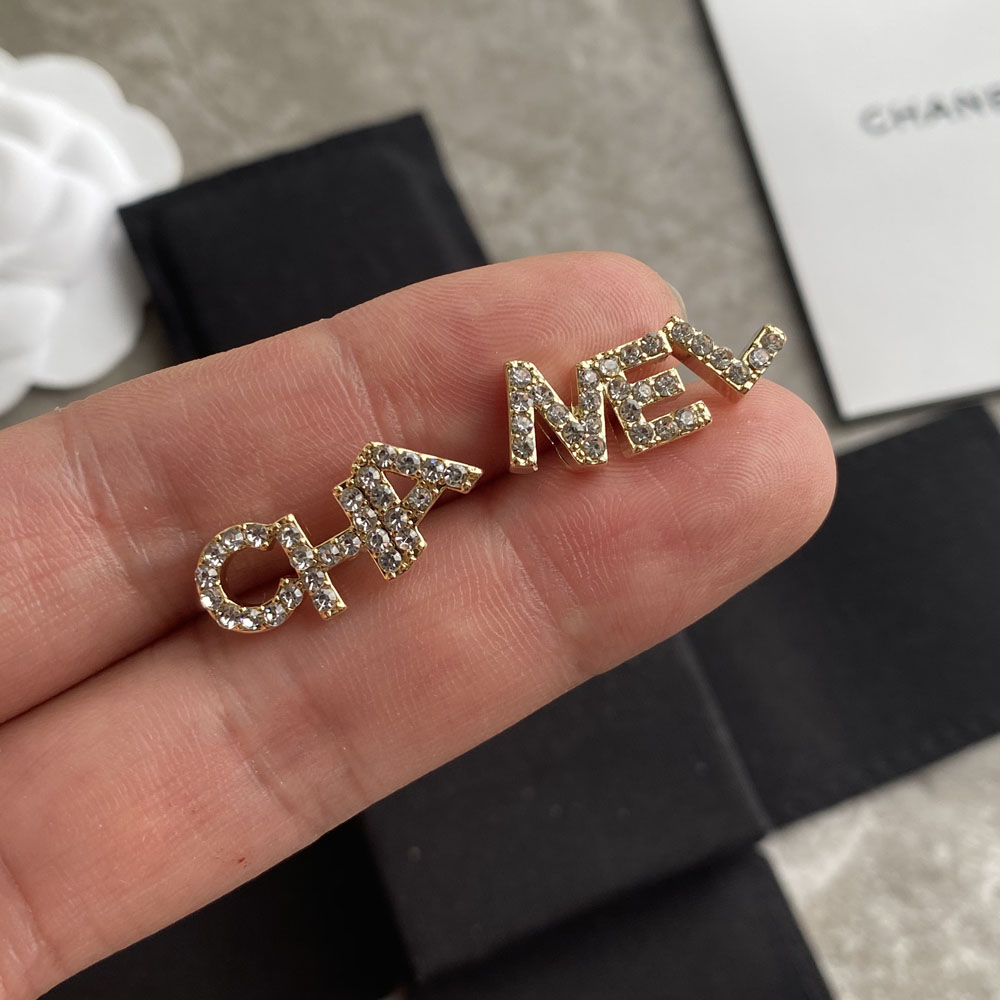 A231 Chanel earring 106842
