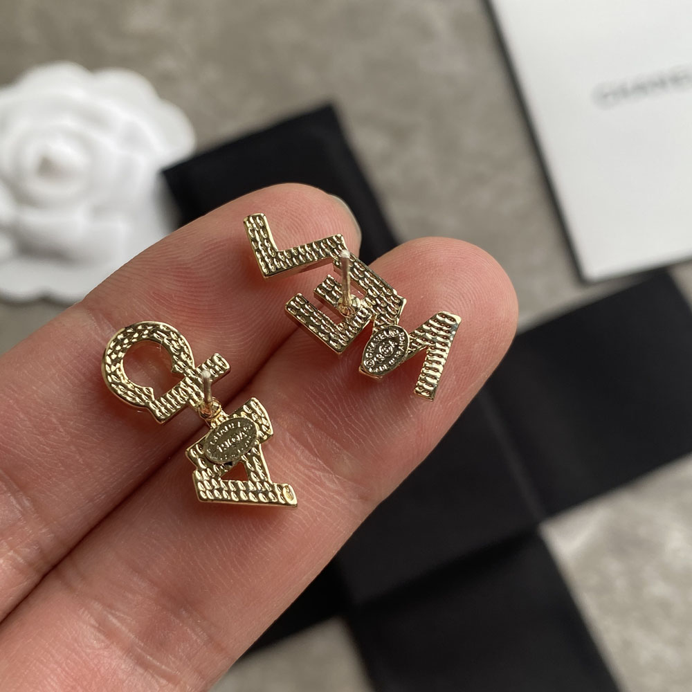 A231 Chanel earring 106842