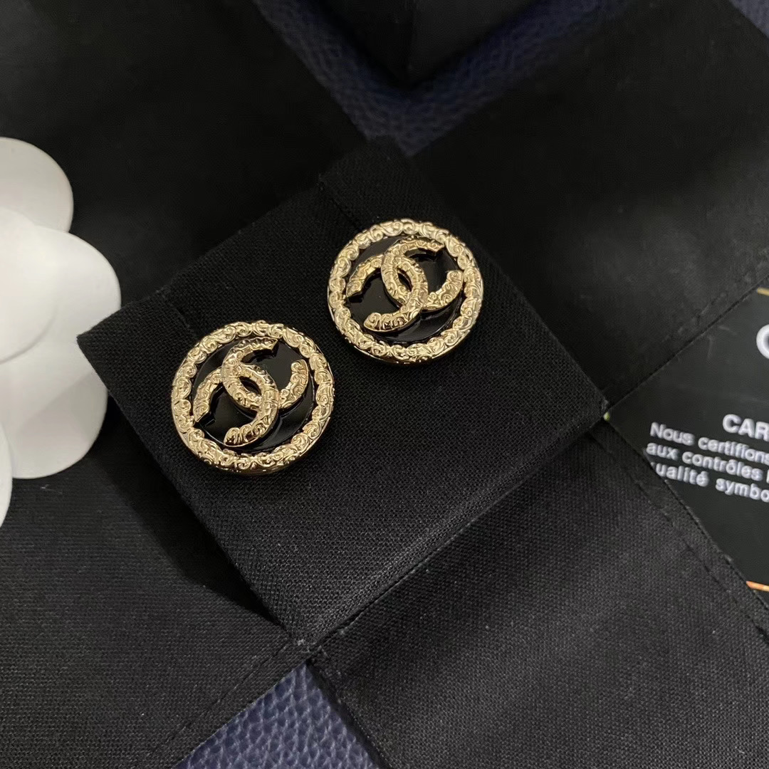 A453 chanel earring 106981