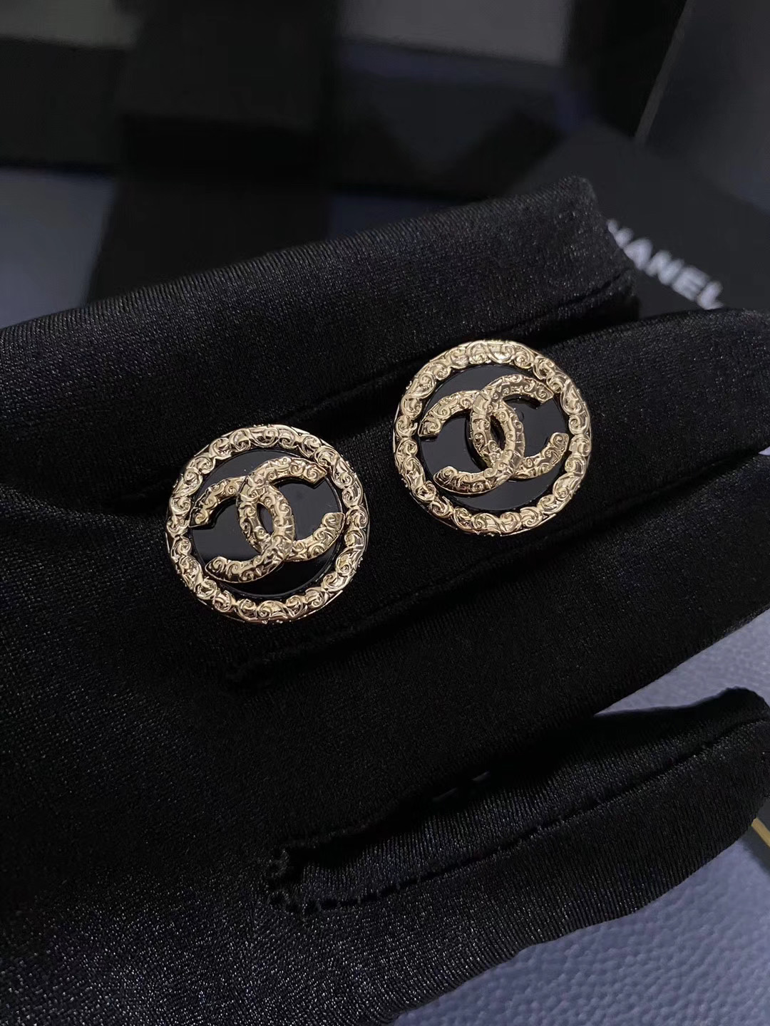 A453 chanel earring 106981