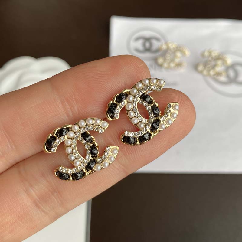 A440 Chanel earring 107003