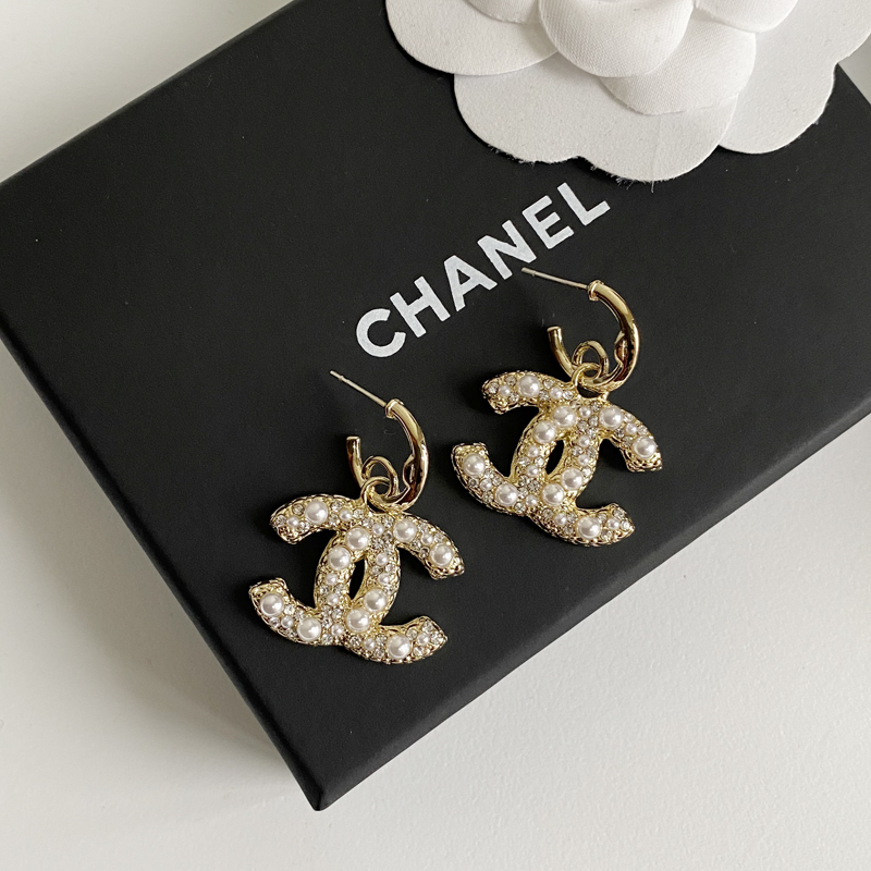 A216 Chanel earring 107005