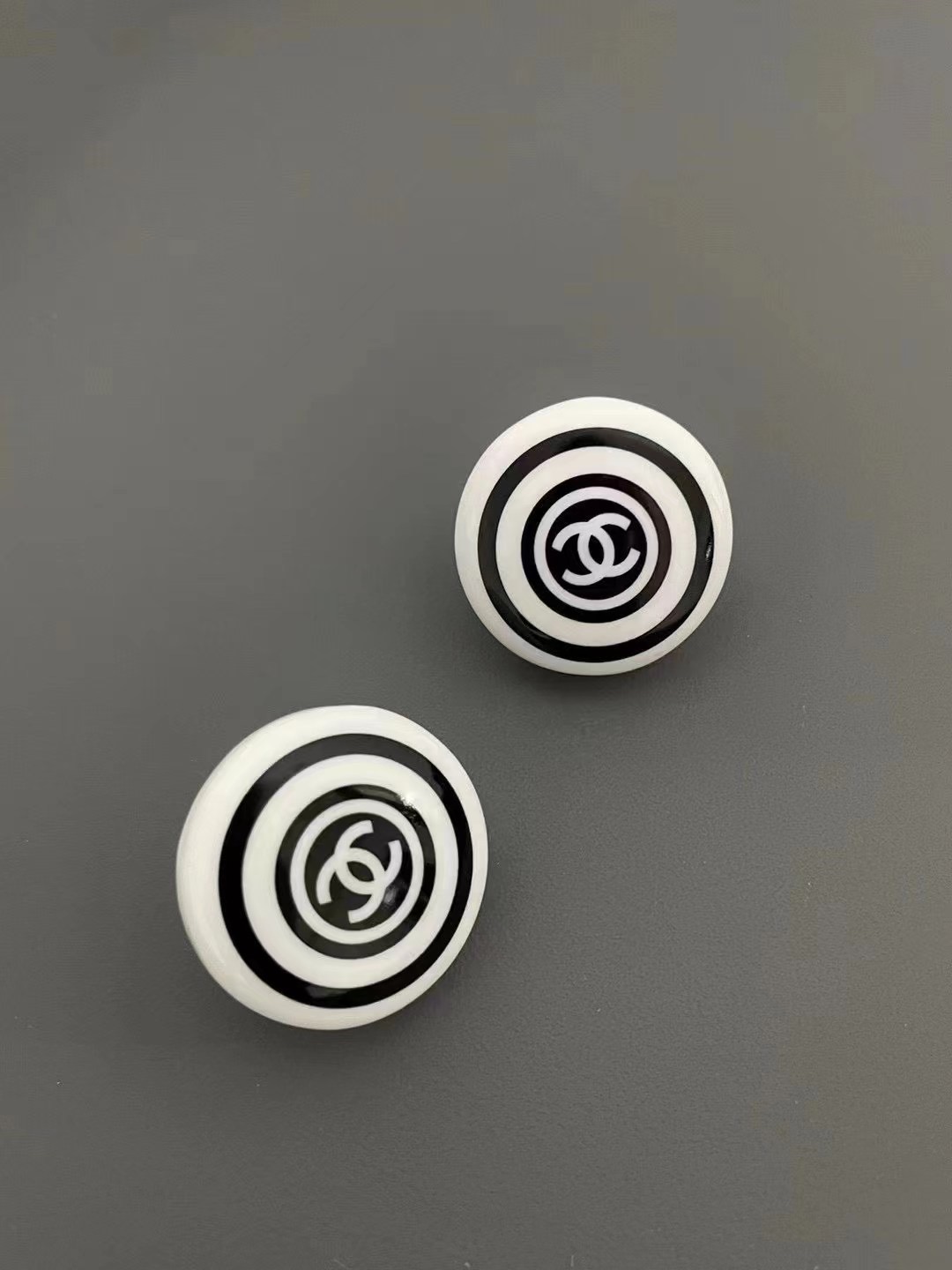 A483 Chanel earring 107059