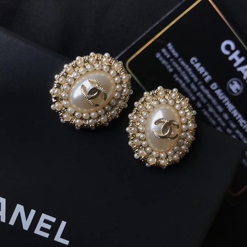 A042 Chanel earring 104992