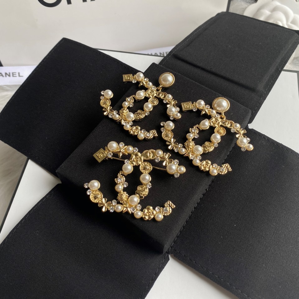 A468 Chanel earring 107116