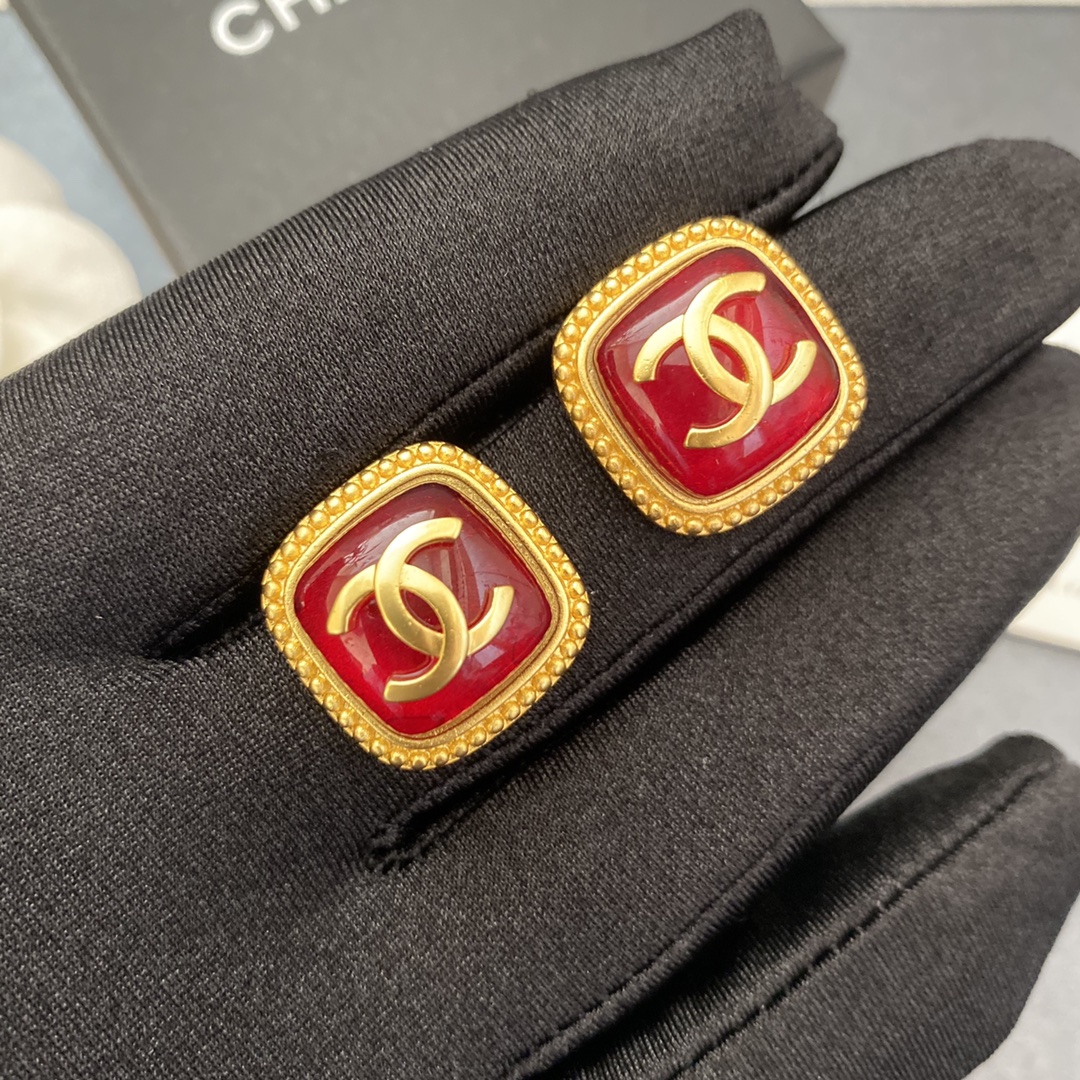 A539 Chanel earring 107156