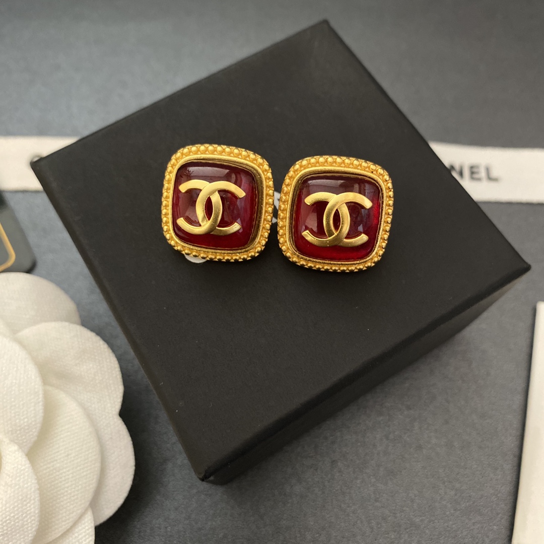 A539 Chanel earring 107156