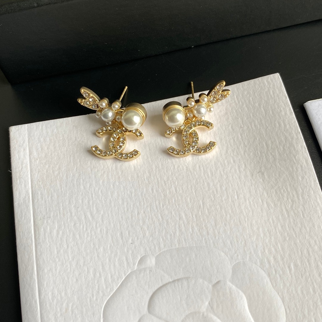A123 Chanel earring 107218