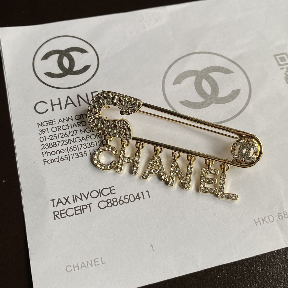 C011-chanel brooch 103326
