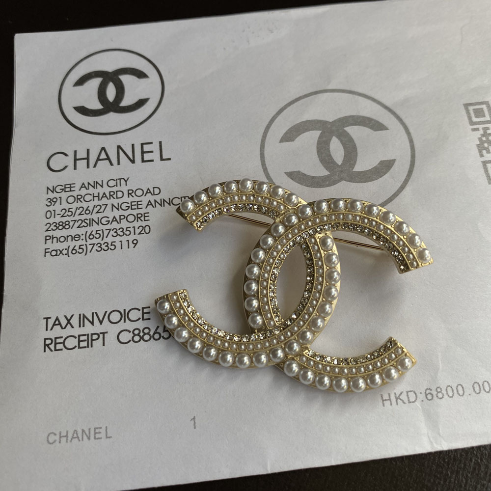 C029 chanel brooch 107167