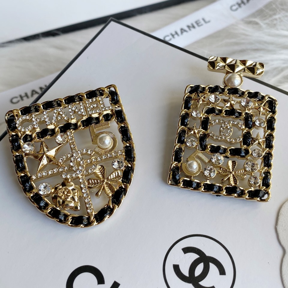 C103-chanel brooch 107179