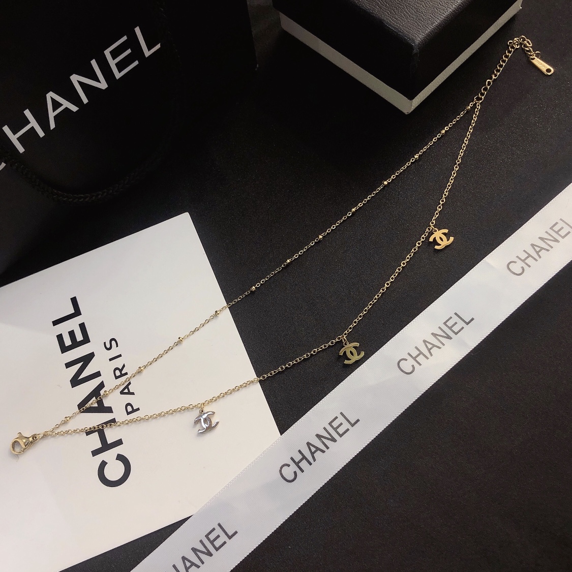B002 Chanel anklet chain 104970
