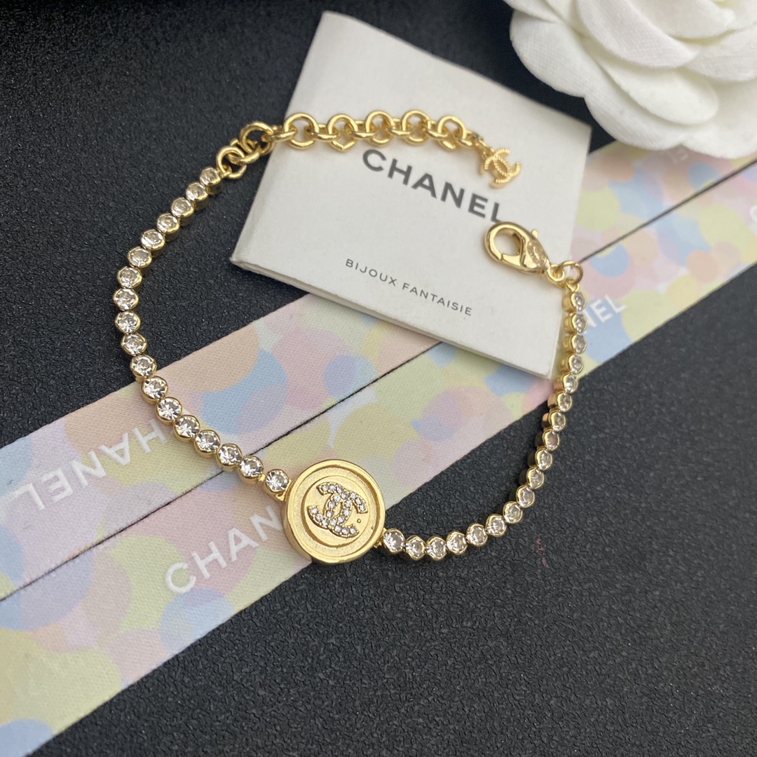 B222 Chanel bracelet 105925