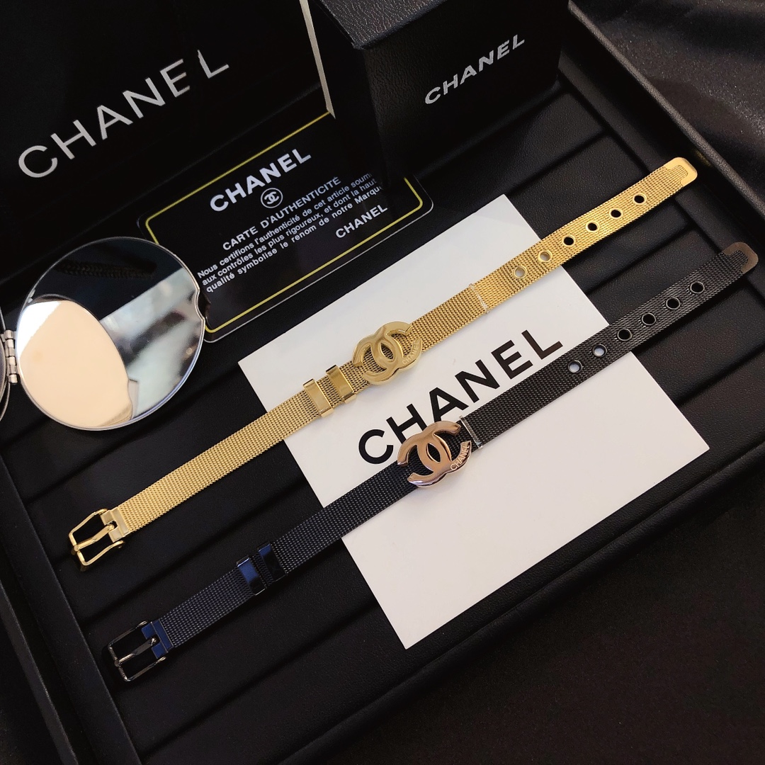 S165  Chanel bracelet 106221