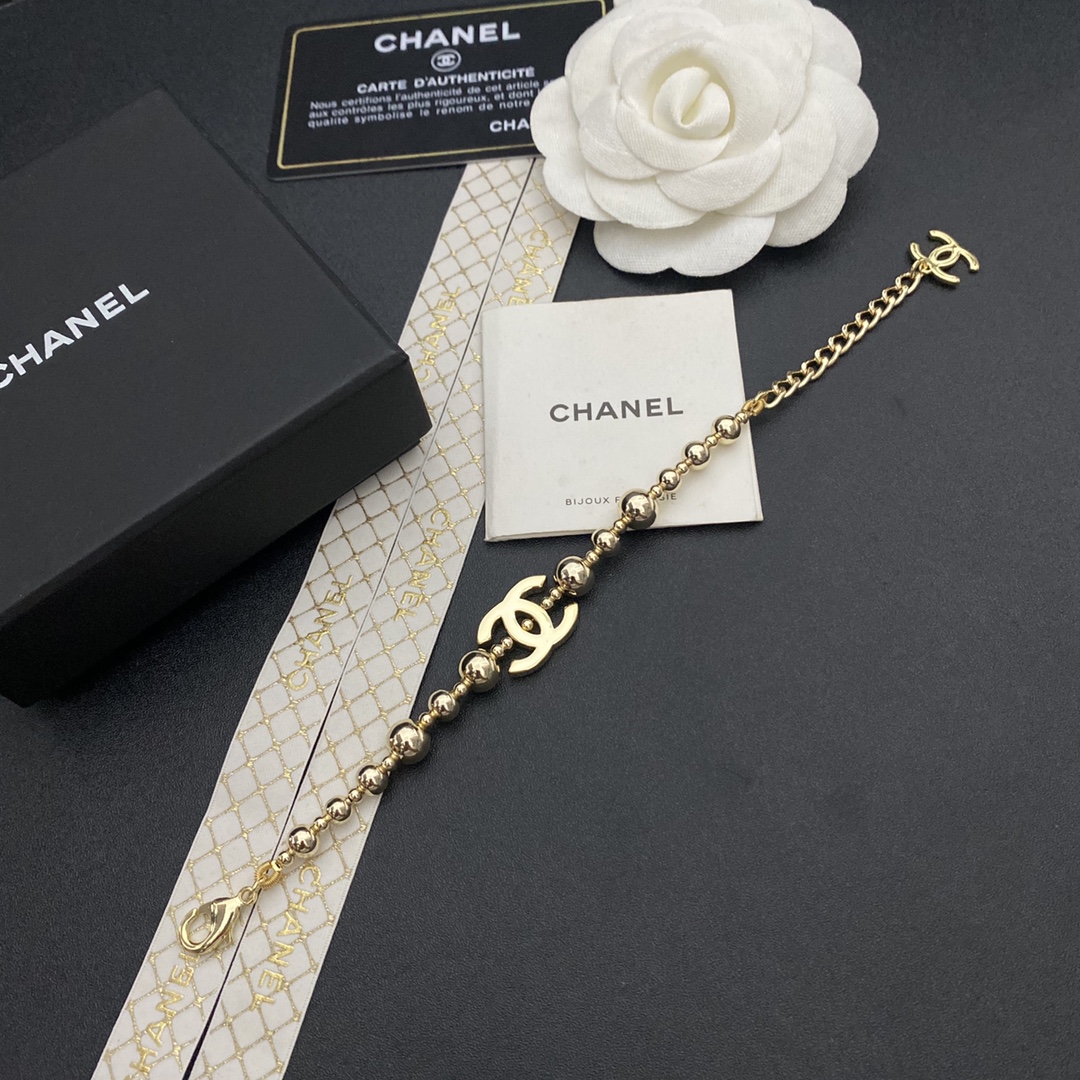 B148 Chanel bracelet 106568