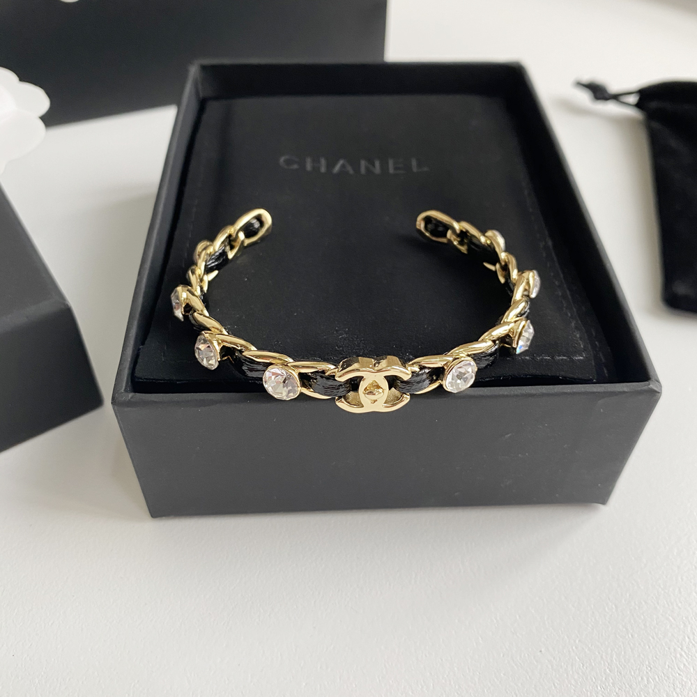 B207 Chanel bracelet 106882