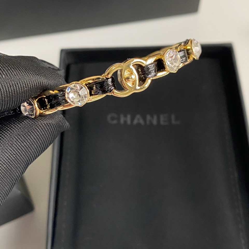B207 Chanel bracelet 106882