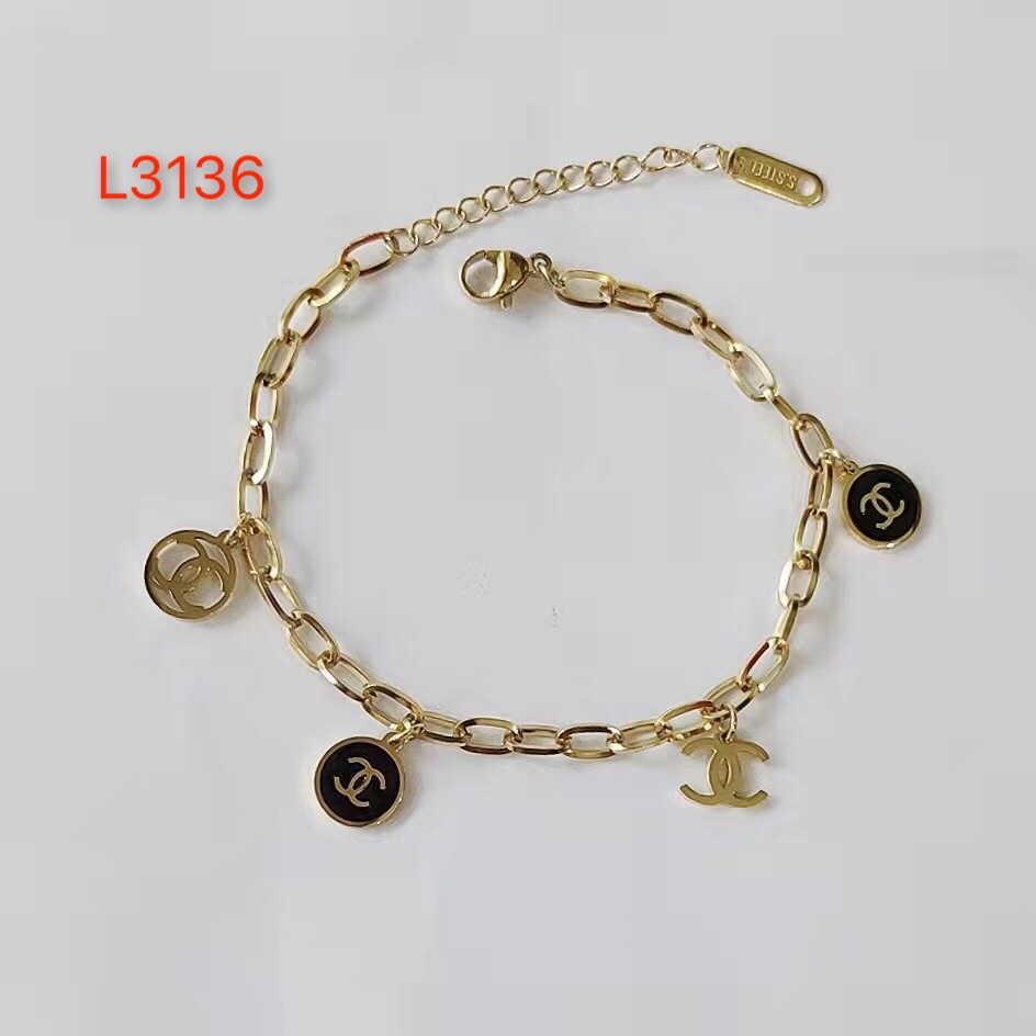 Chanel bracelet 107019