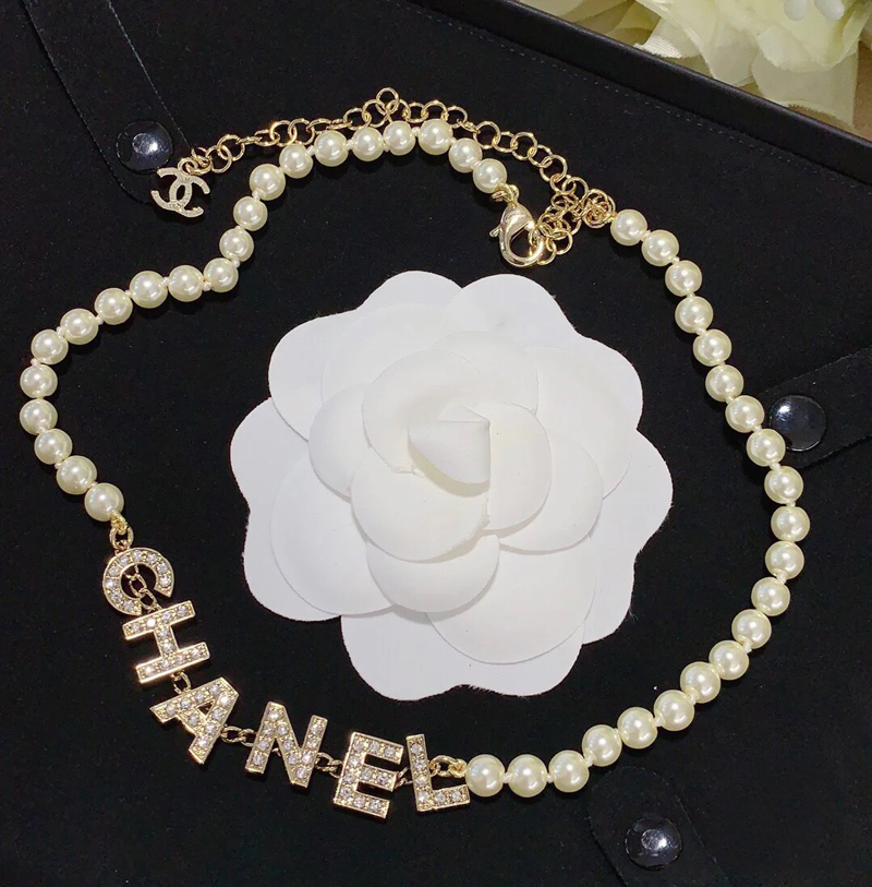 B086 Chanel choker necklace 104840