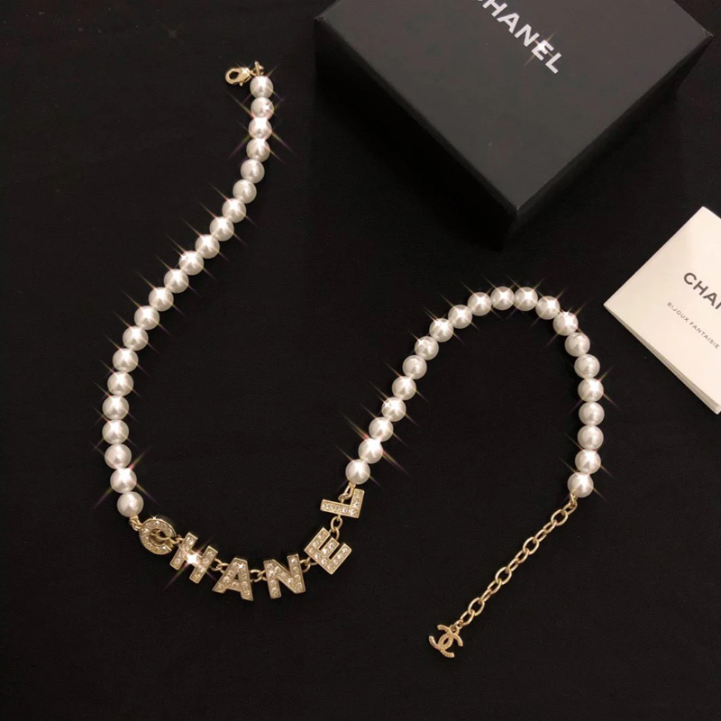 B086 Chanel choker necklace 104840