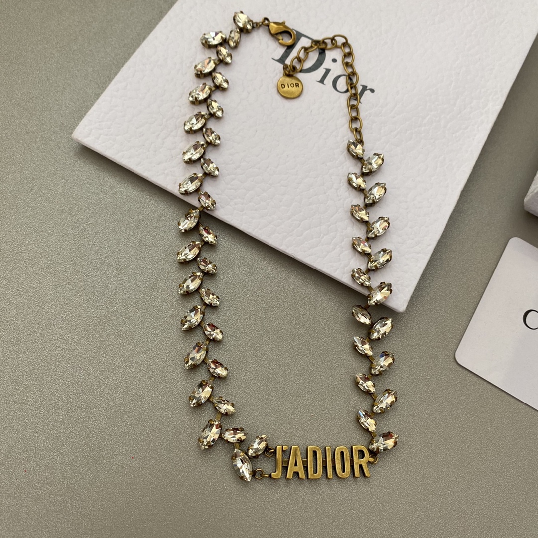 B069 Dior necklace 104843