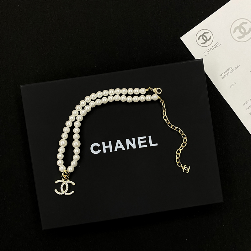 B118 Chanel necklace 104997