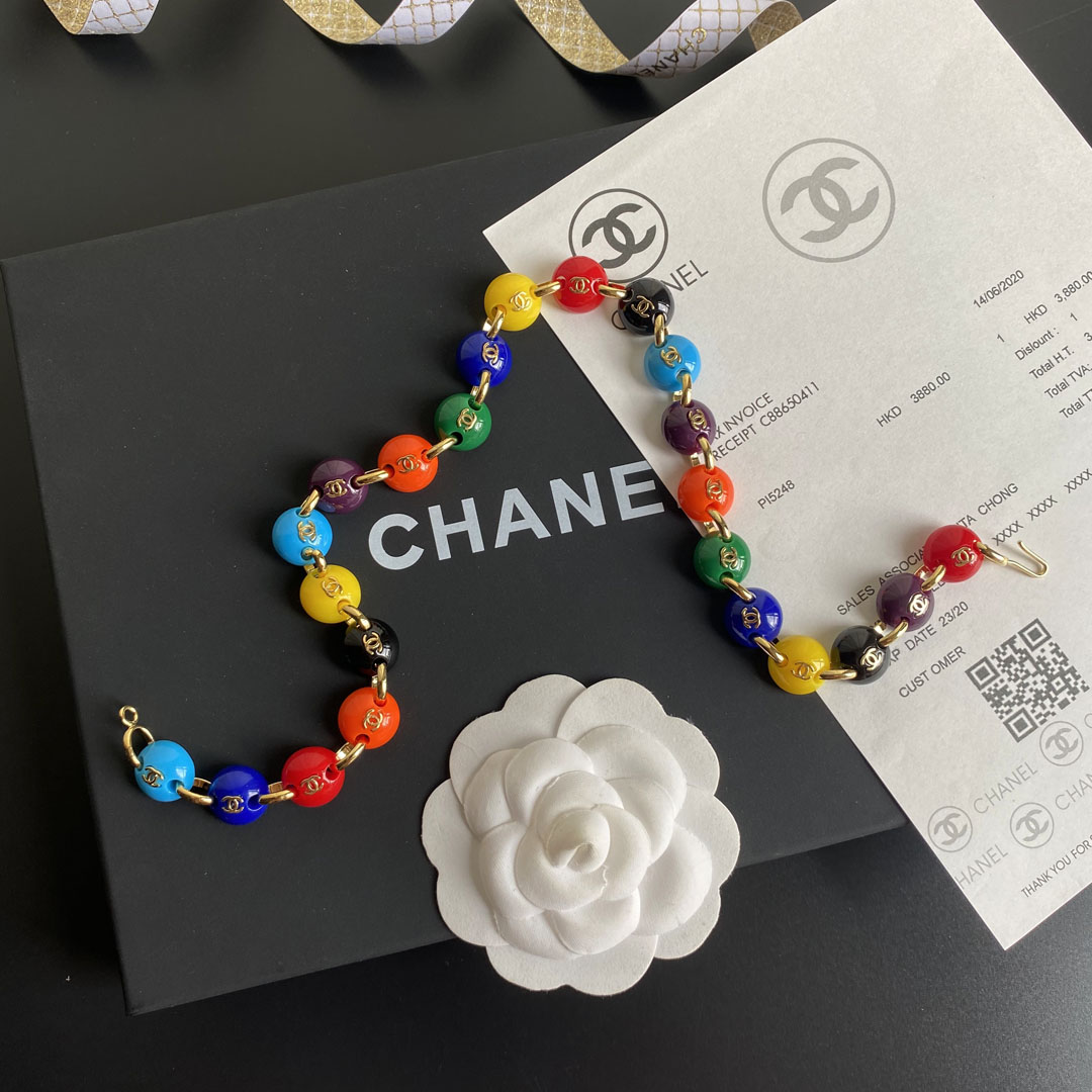 B212 Chanel necklace 105620