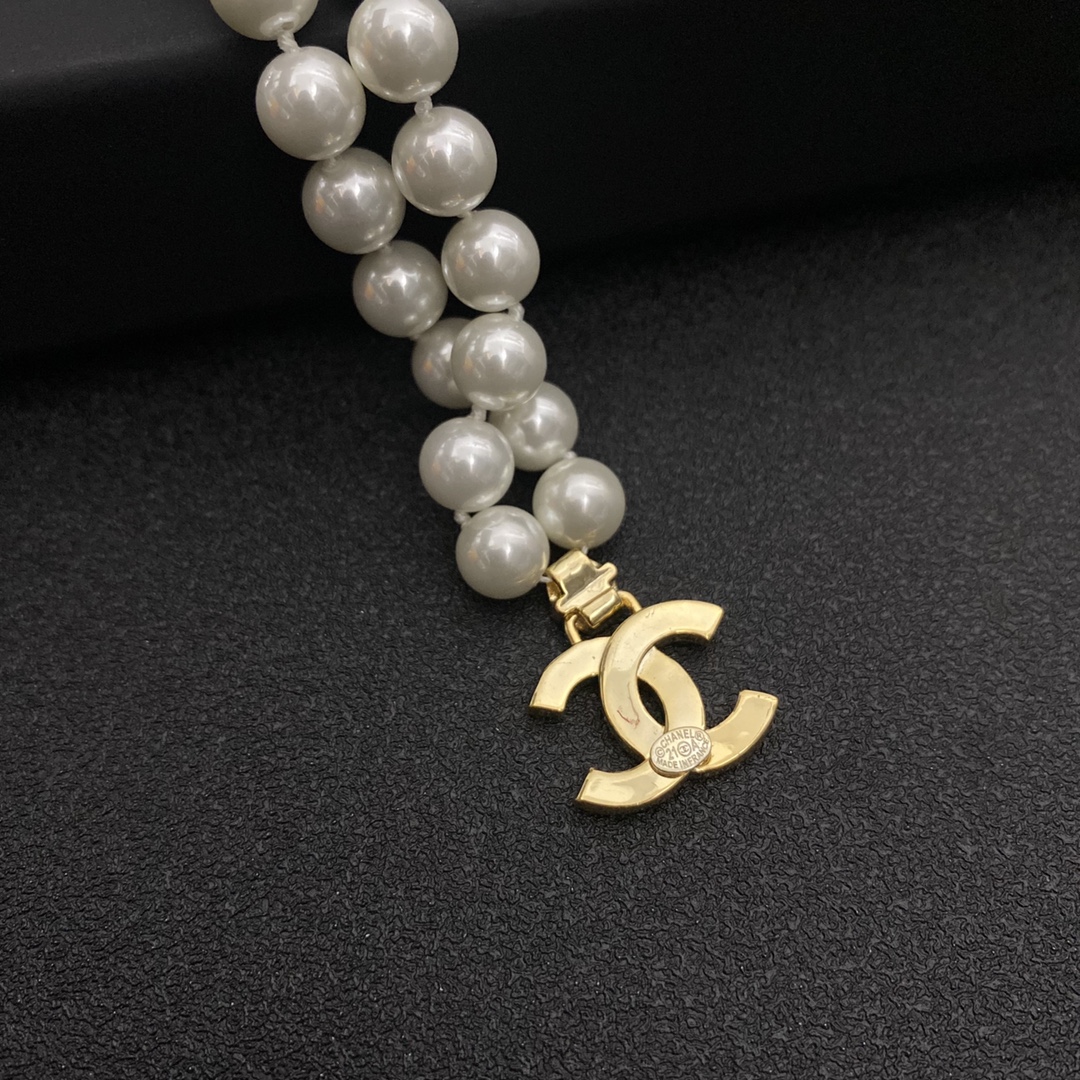 B140 Chanel choker necklace 105855