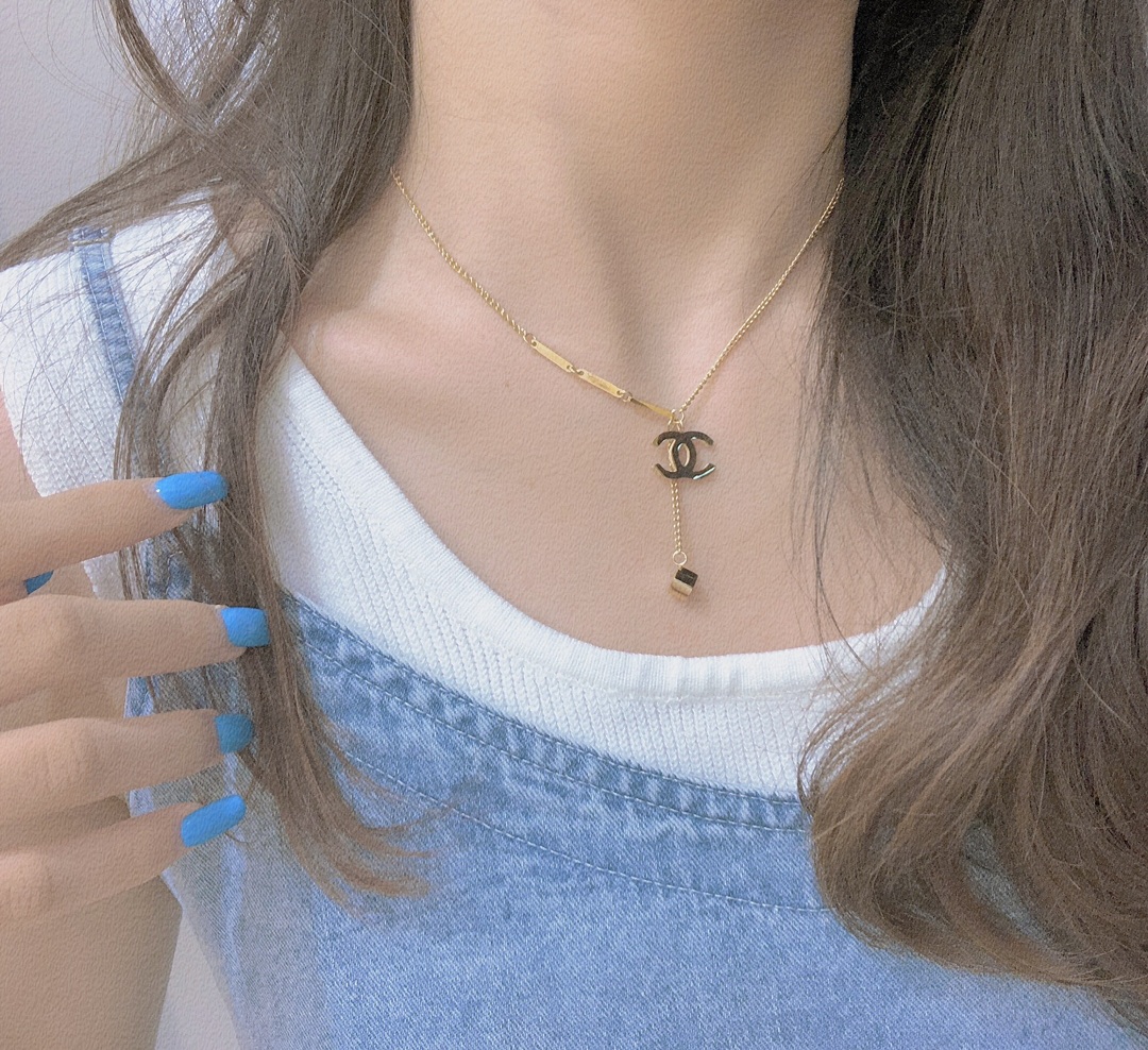 X320   Chanel necklace 106175